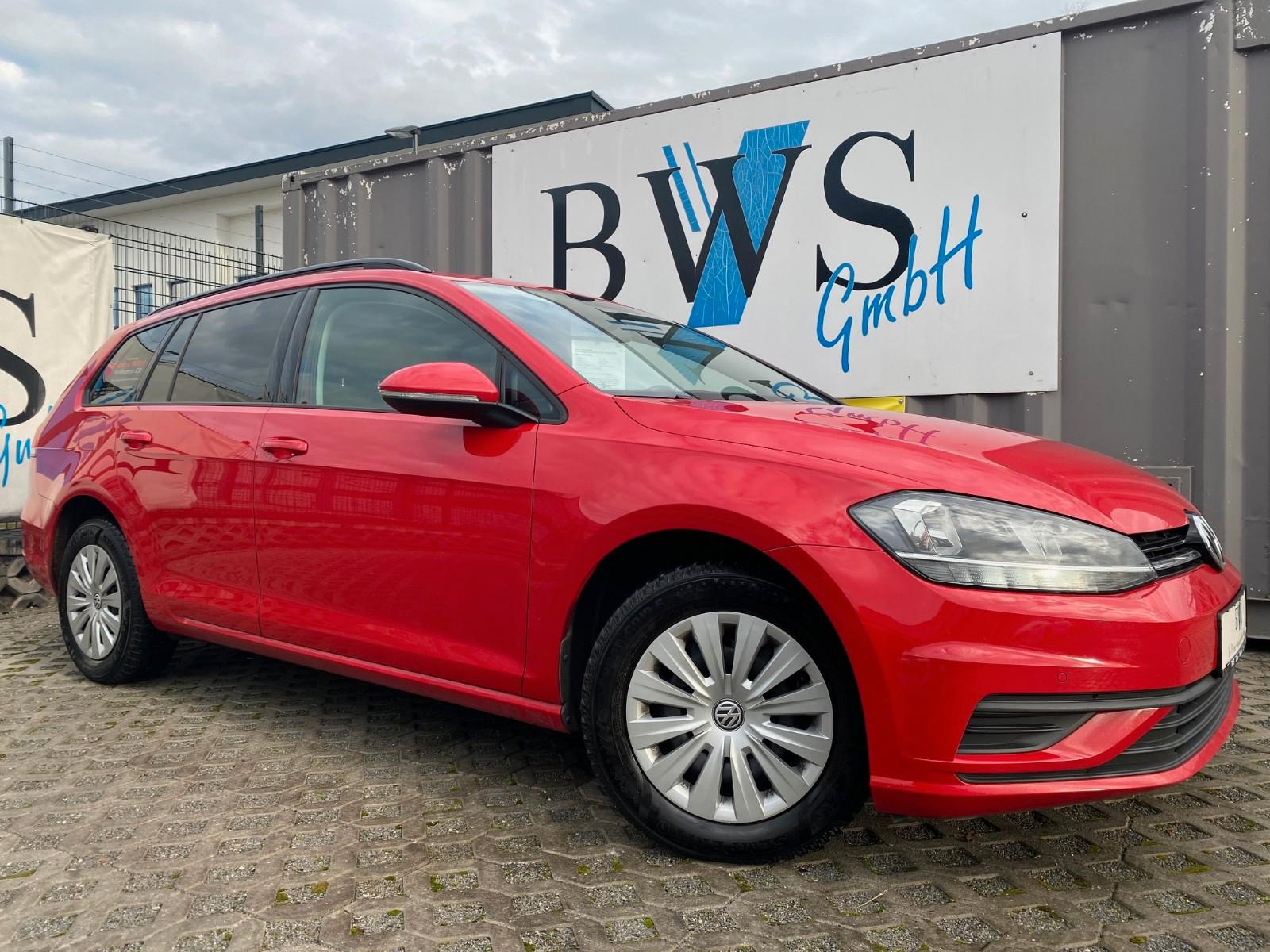 Volkswagen Golf VII 1,6 TDI Variant /PDC/Navi/LED*Klima