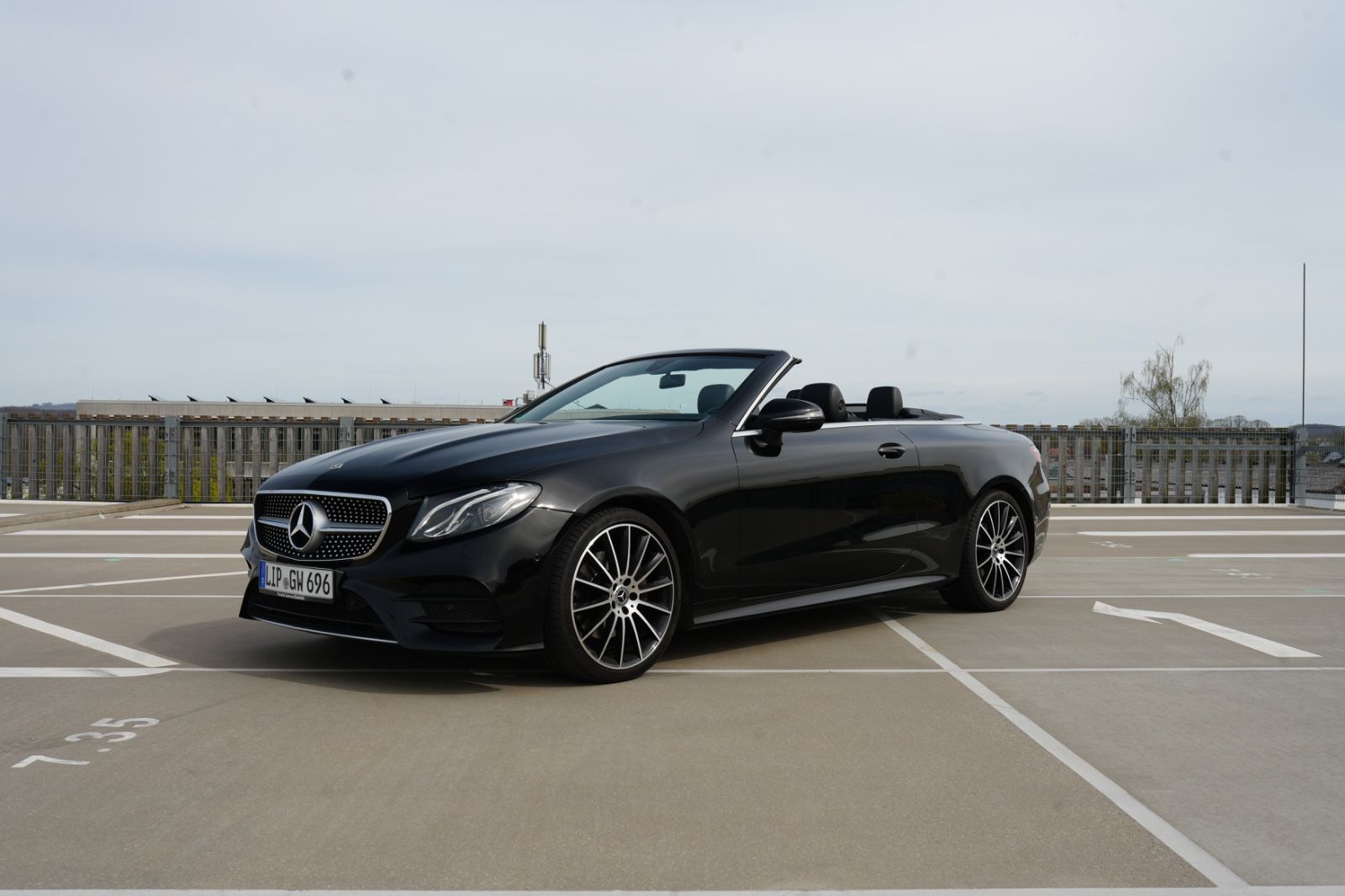 MERCEDES-BENZ E-Klasse E200 Cabrio-AMG Line-Burmester-Ambiente