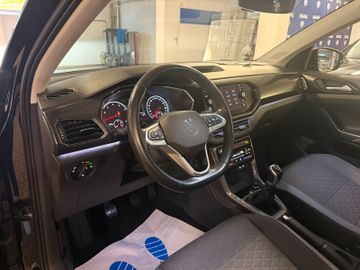 Fotografie des VW T-Cross 1,0l TSI 6-Gang