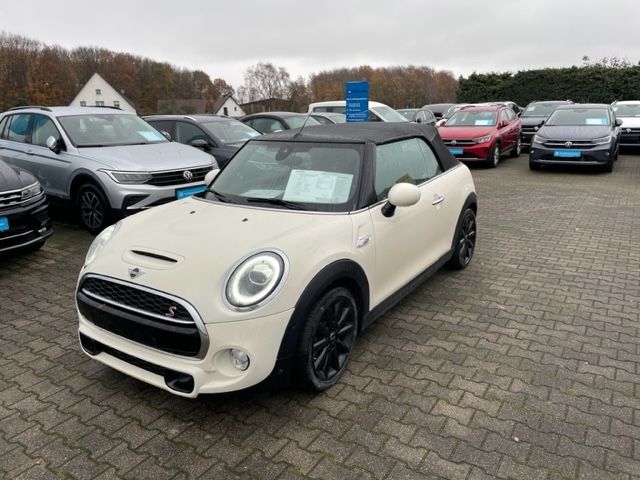 MINI Cooper S Cabrio LEDER NAVI LED SHZ PDC RFK