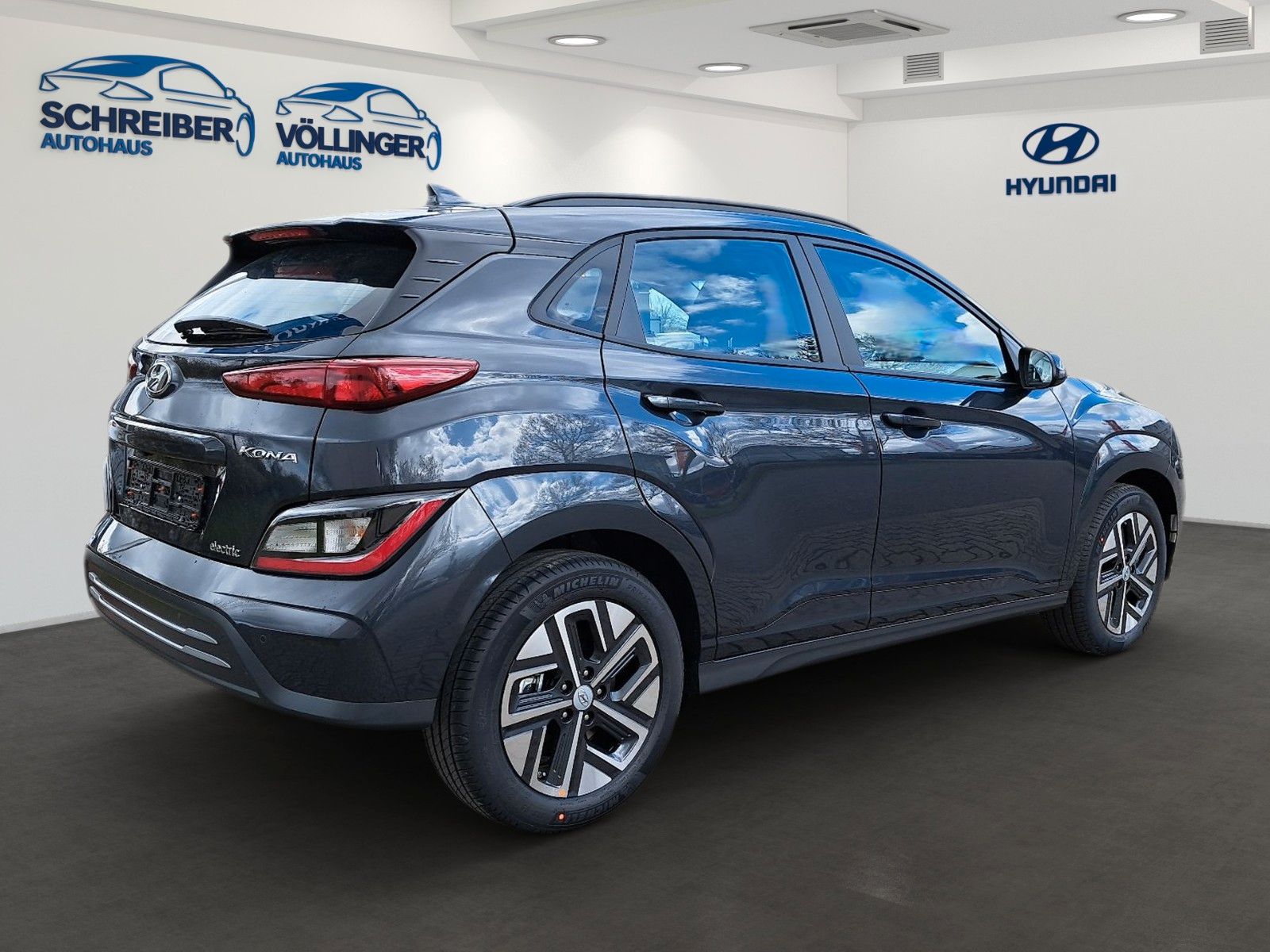 Fahrzeugabbildung Hyundai Kona Select Elektro 2WD/Effizienz-Paket-Wärmep.