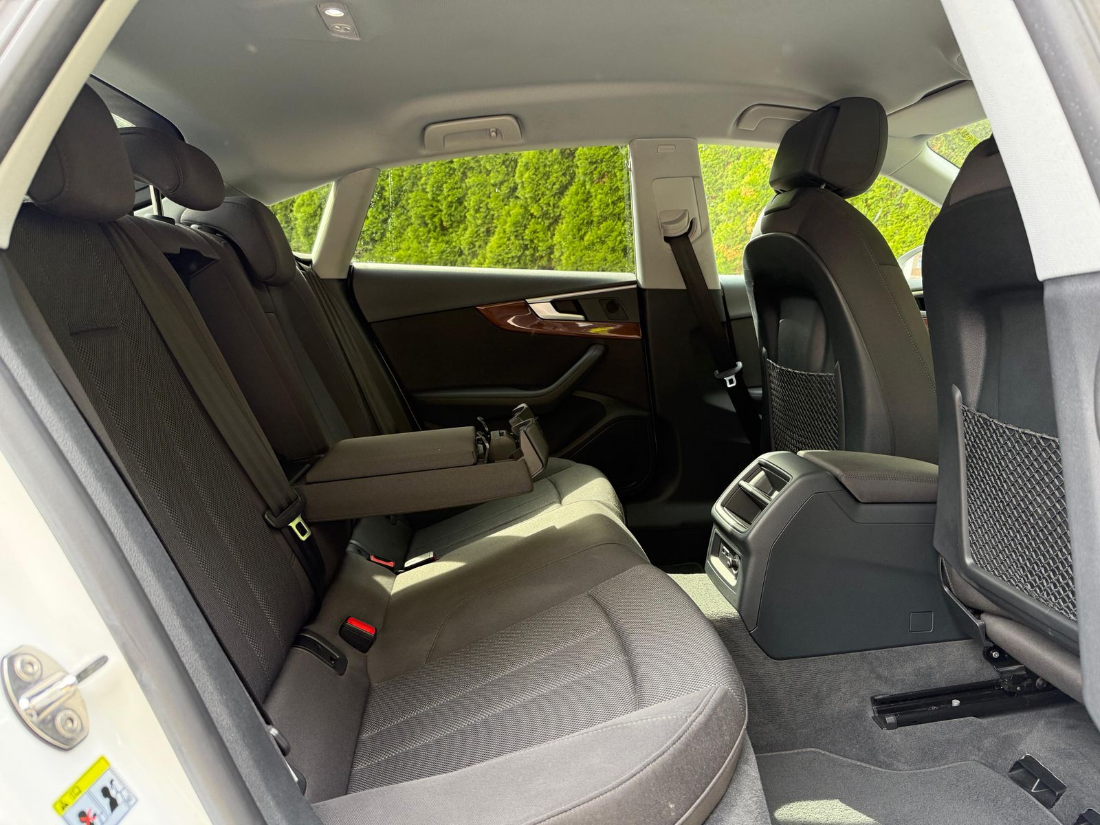 Fahrzeugabbildung Audi A5 Sportback 35 TDI S Line LED+NAV+ACC+SHZ+DAB+