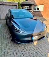 Tesla Model Y Long Range Dual Motor AWD Long Range  - Tesla Model Y in Duisburg