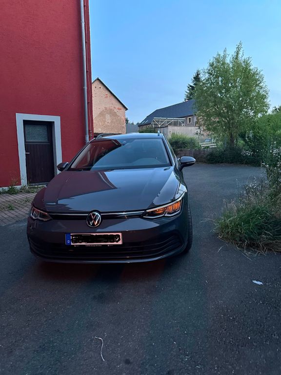Image of Volkswagen Golf