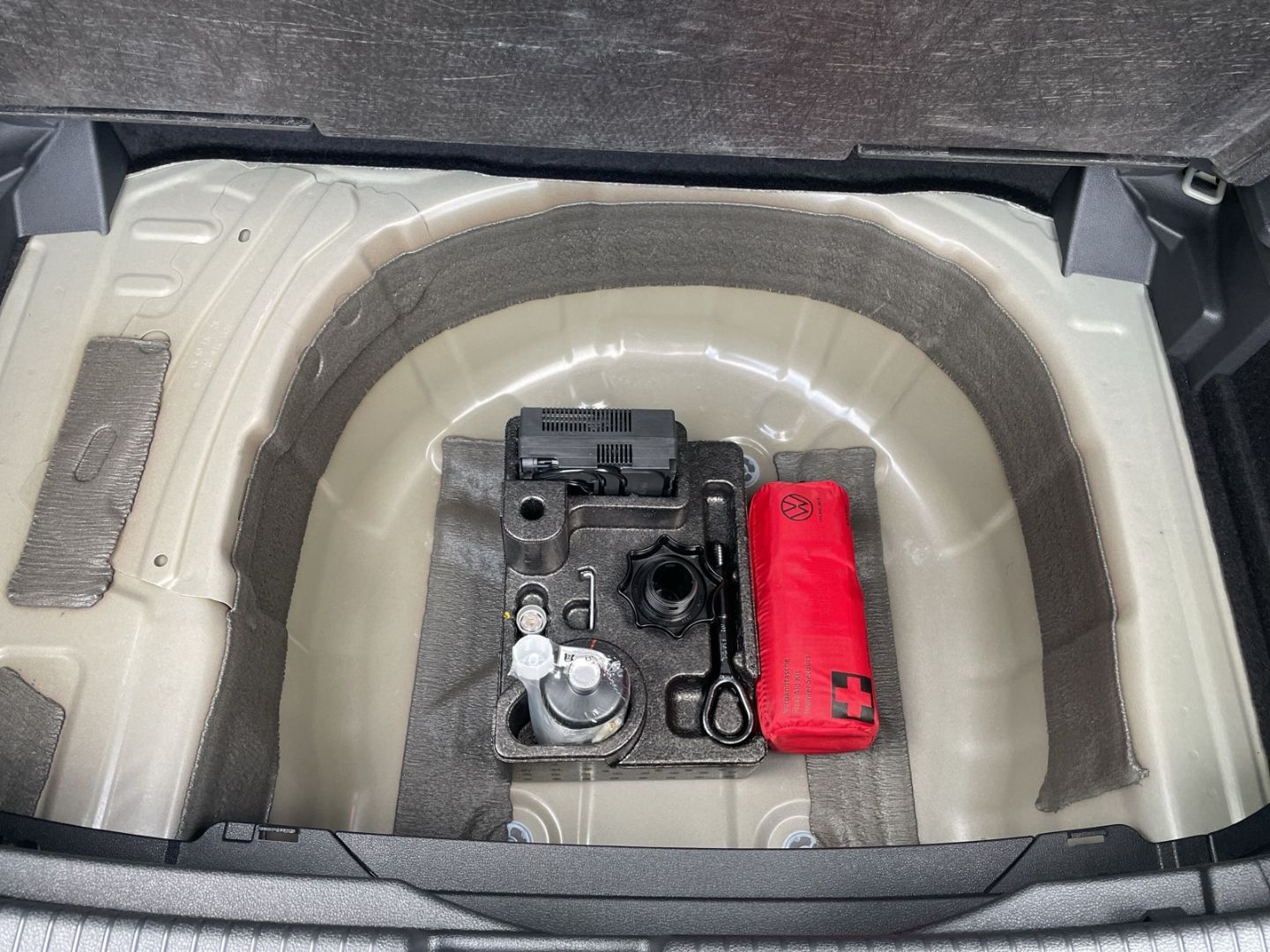 T-Cross 1.0 TSI DSG Life Kamera/ACC/App-Connect/