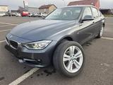 BMW 320 i, Sport line,Bi-Xenon,Kamera,AHK,Navi Prof. - BMW 320 aus 2012: 320i