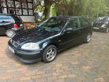 Honda Civic ej9 - Honda Civic Kleinwagen Ej9 mit Benzin-Antrieb