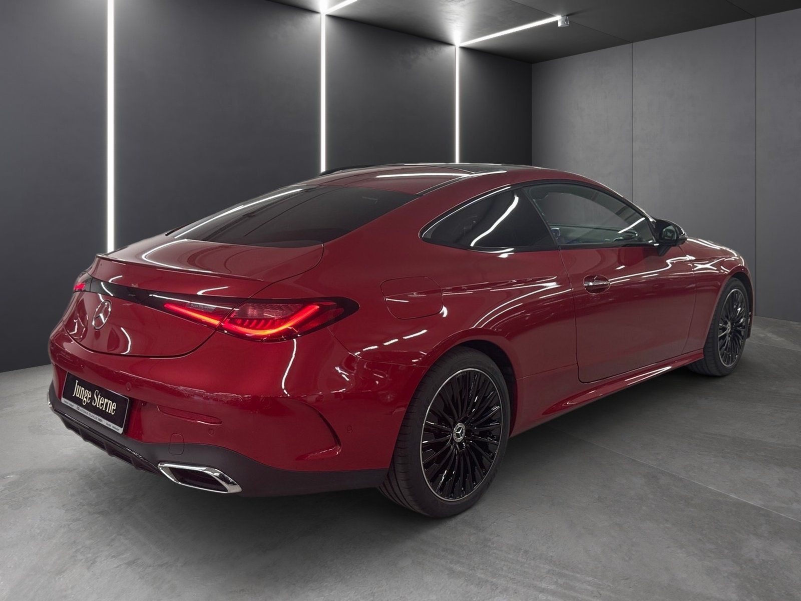 Fahrzeugabbildung Mercedes-Benz CLE 200 AMG Premium*Pano*Distro*STDHZG*Night*360