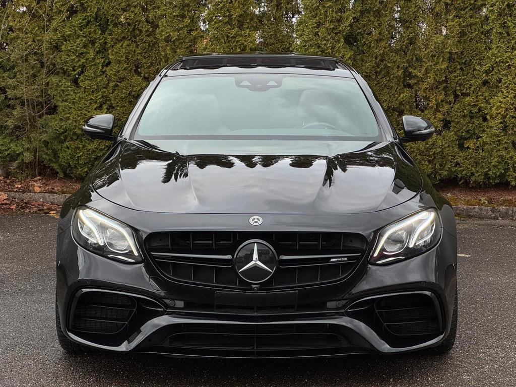 Mercedes-Benz E 63 AMG