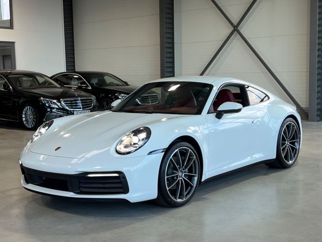 Porsche 911 992 BAUJAHR 2022, REGISTRATION 2025