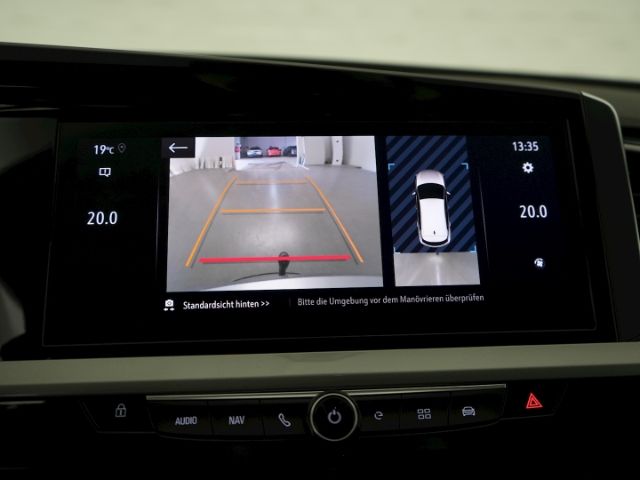 Grandland GSe PHEV 4X4 AT+ANHÄNGERKUPPLUNG+NAVI+
