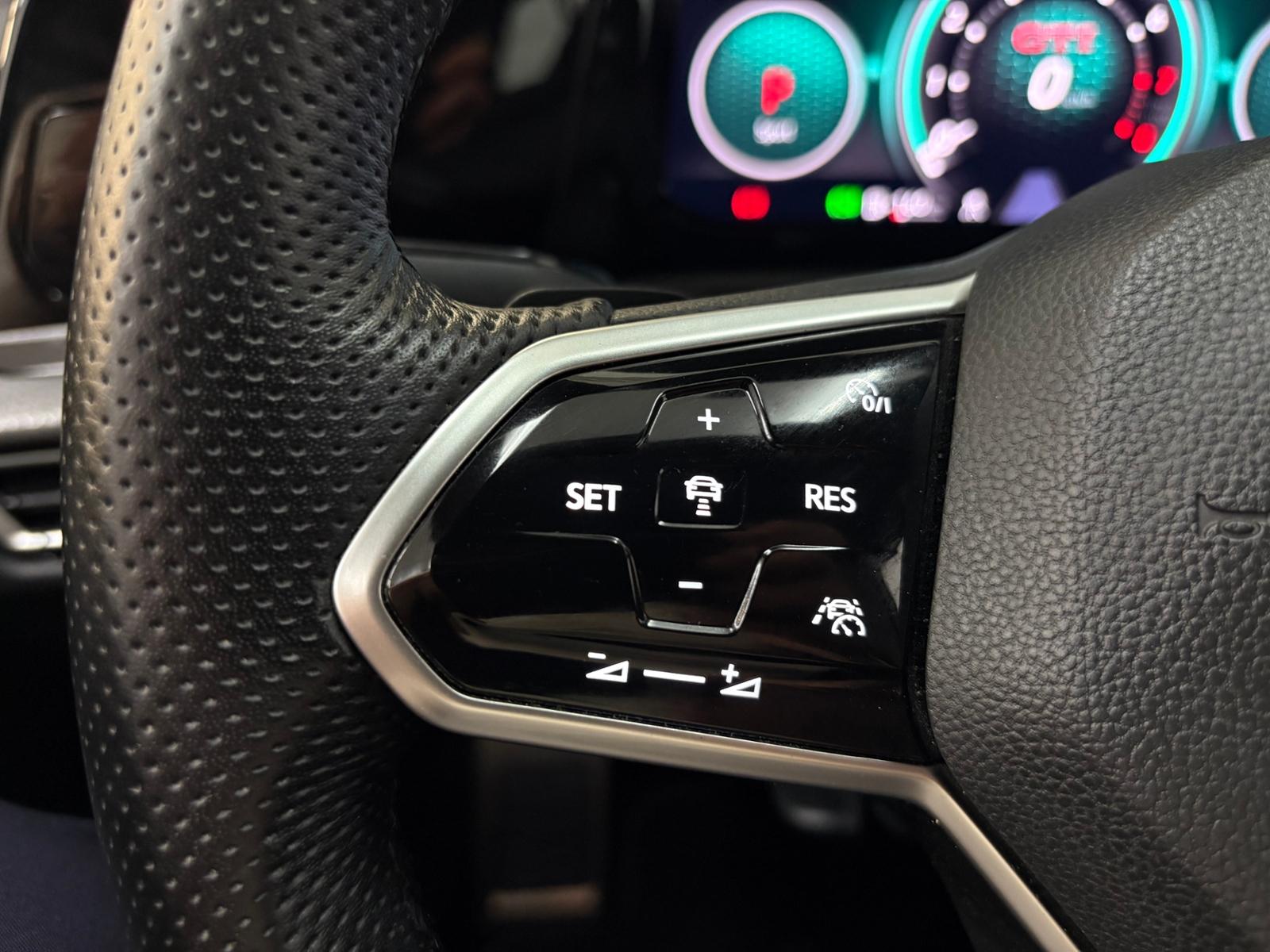 Volkswagen Golf VIII GTI 2.0 TSI DSG Navi ACC Kamera, миниатюра 15