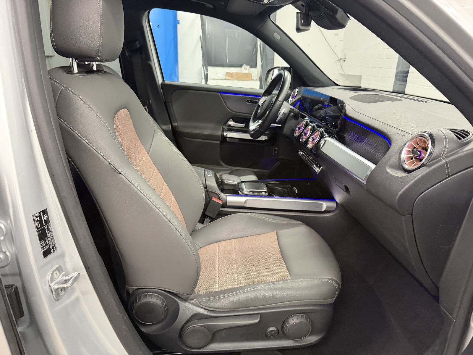 Mercedes-Benz EQB 250 Advanced Plus|Pano|360°|HUD / SoH:96,5 % foto 16