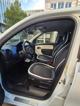 Renault Twingo ENERGY TCe 90 EDC Cosmic Cosmic - Renault Twingo in Frankfurt (Main)