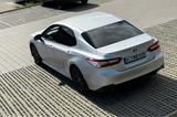 Toyota Camry 2,5-l-VVT-i Hybrid Business Edition Au... - Toyota Camry: 2.2