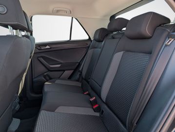 Volkswagen T-Roc - 11