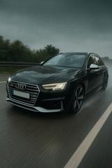 Audi RS4 RS 4 Avant 2.9 TFSI quattro Top Ausstattung - Audi RS4 in Berlin