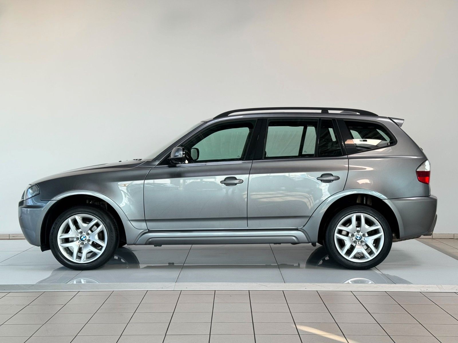 Fahrzeugabbildung BMW X3 xD20d M Sport NaviProf Panorama Xenon Leder