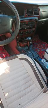 Opel Vectra 1.8 16V Selection Comfort Selection C... - Opel Vectra mit Benzin-Antrieb: Leder, Navigationssystem, Limousine, Klimaanlage