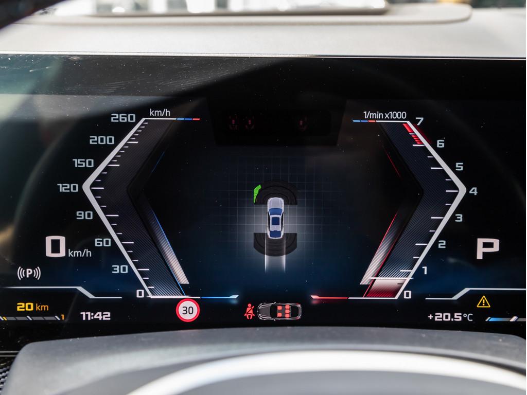 BMW X6 M60i xDrive FACEL. PANO 360° LED ACC NAVI H/K