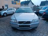 Volvo S80 2.4 Comfort - gebrauchte Volvo S80 aus dem Jahr 2001