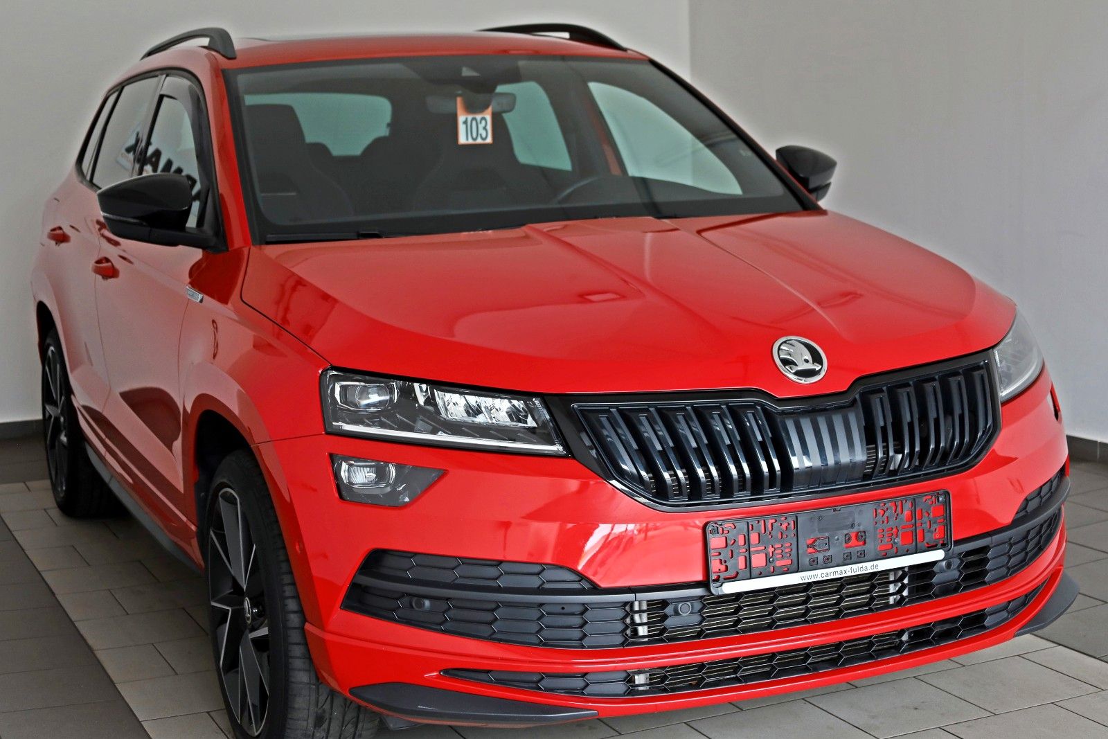 Fahrzeugabbildung SKODA Karoq Sportline 4x4 Navi,LED,Panorama,Apple CarP