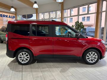 Ford Tourneo Courier Titanium WipaAHK