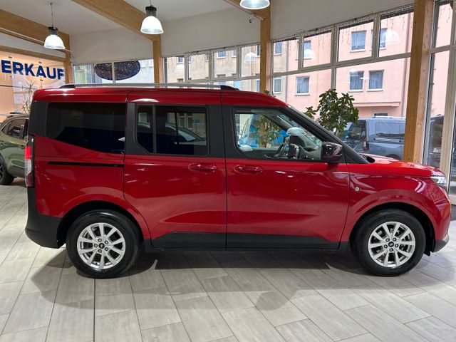 Ford Tourneo Courier Titanium WipaAHK