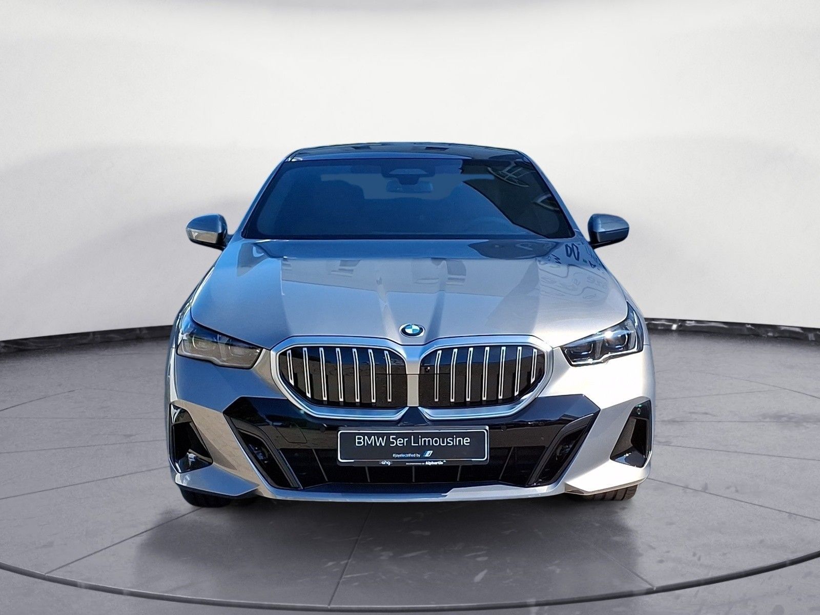 BMW 520i Limousine AHK M-Sport Innovation Comfort imagem 2