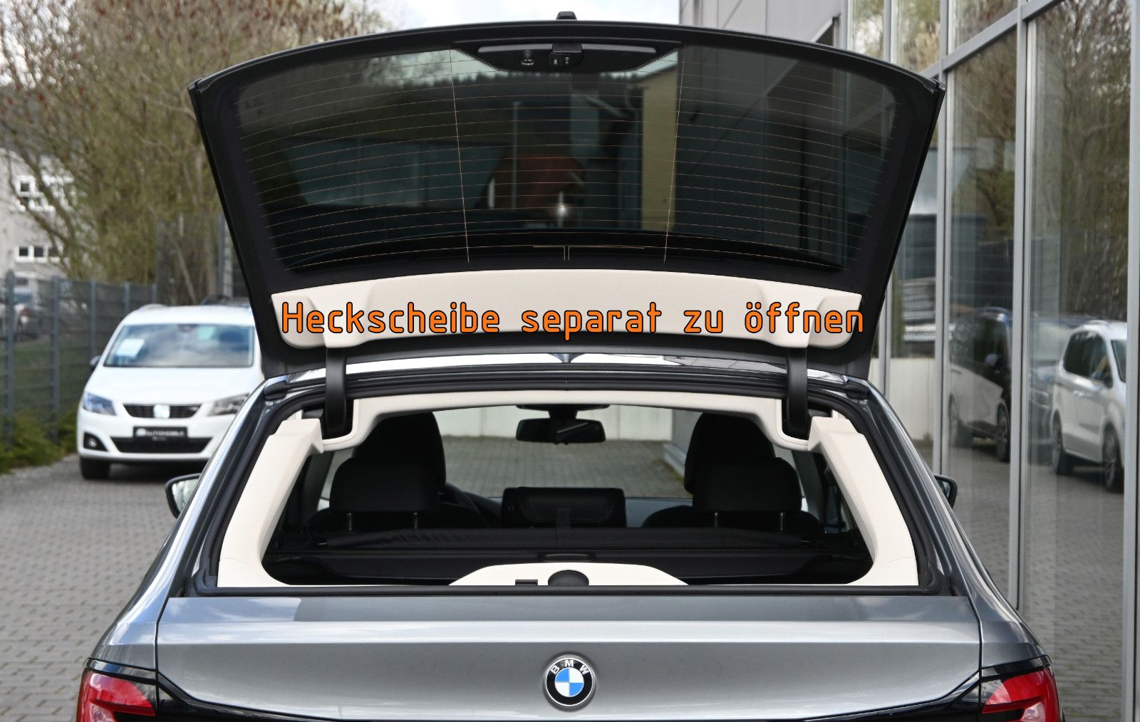 Fahrzeugabbildung BMW 530d xDr. Touring °B&W HIGH-END°UVP 87.900€°360°