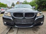BMW 318 3 Touring 318i Automatik, Panoram, Ahk - gebrauchte BMW 318 aus dem Jahr 2011