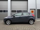 Ford Fiesta Titanium Leder Klimaautomatik Allwetter - Ford Fiesta Gebrauchtwagen in Krefeld