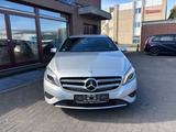 Mercedes-Benz A 180 BlueEfficiency AUTOMATIK NAVI PDC SHZ TEMP - Mercedes-Benz A 180 Gebrauchtwagen in Krefeld