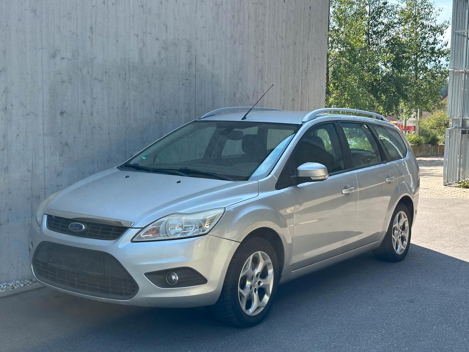 Ford Focus Turnier Style 1.6 TDCi *EURO 5*AHK*SHZ*