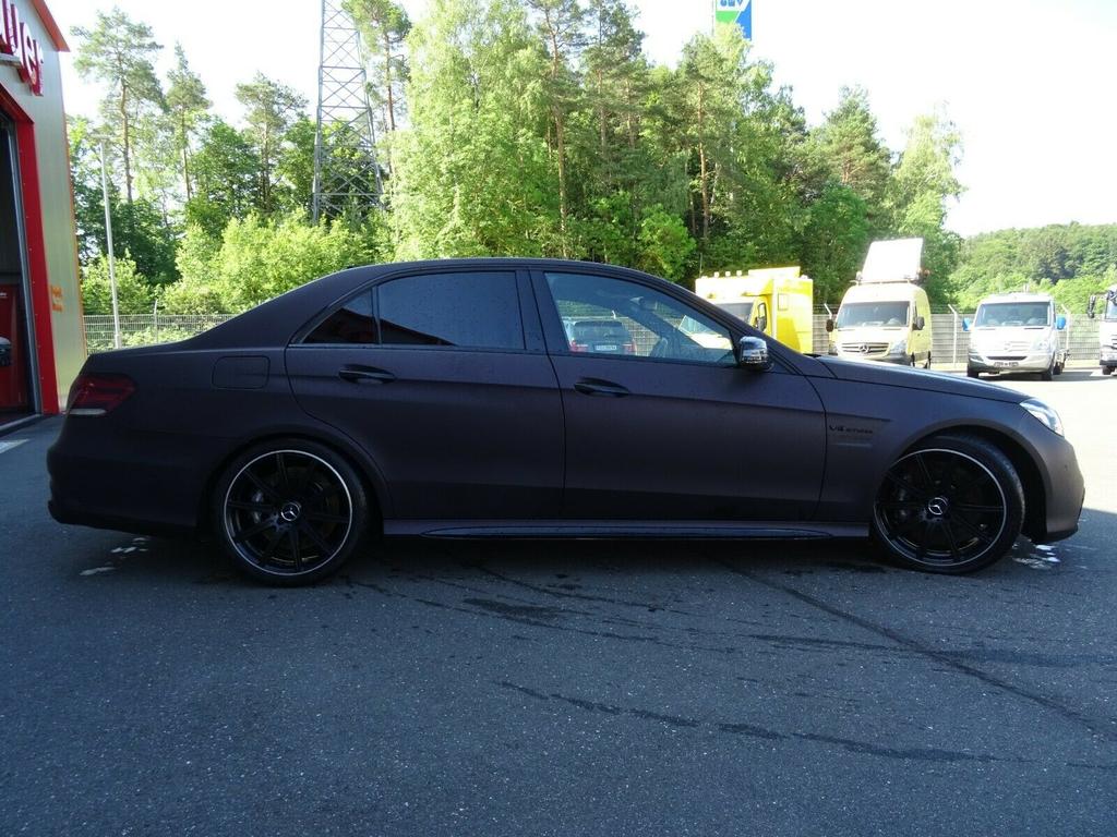 Mercedes-Benz E 63 AMG