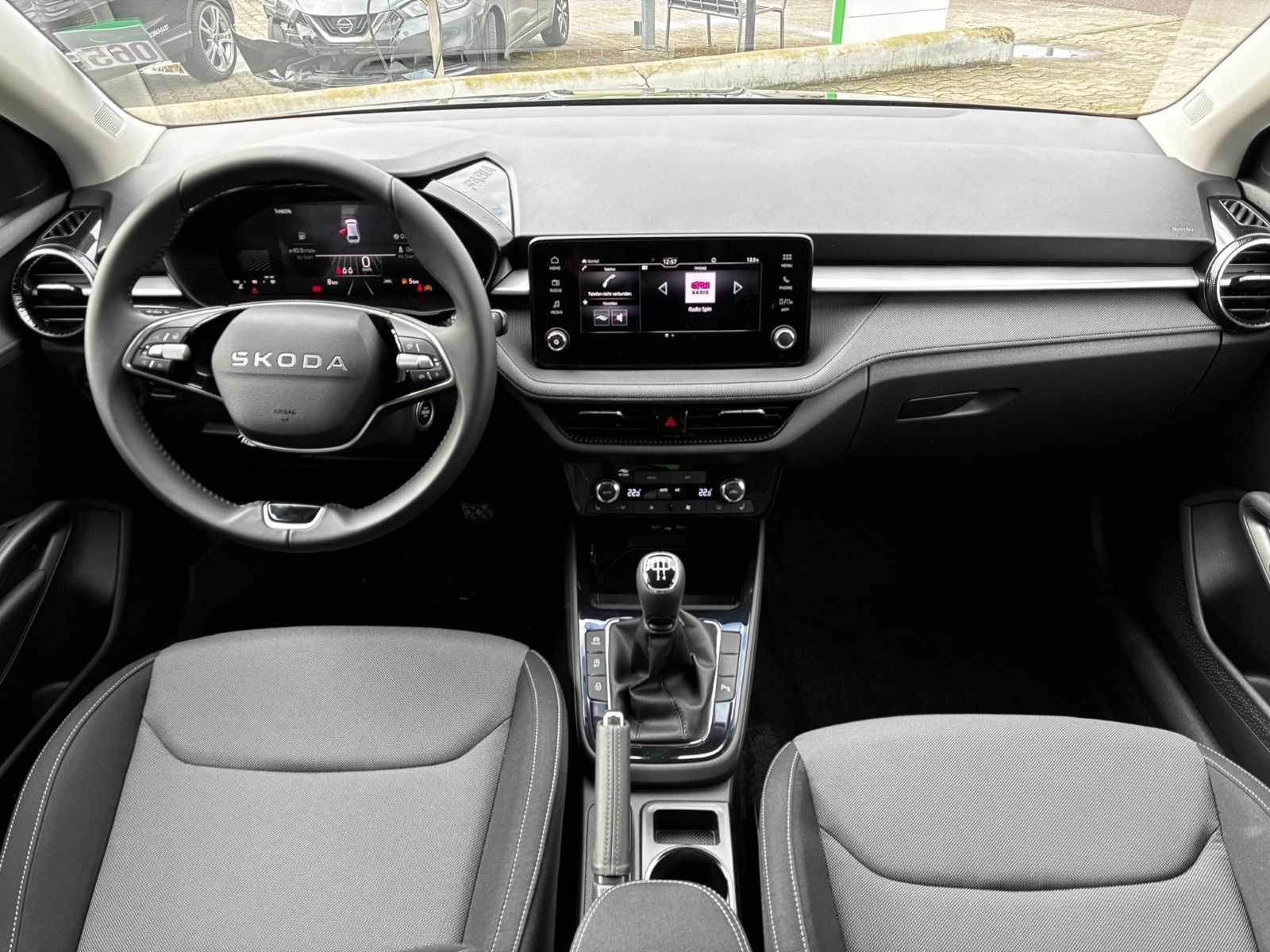 Fahrzeugabbildung SKODA Fabia 1.0 TSI Selection OPF