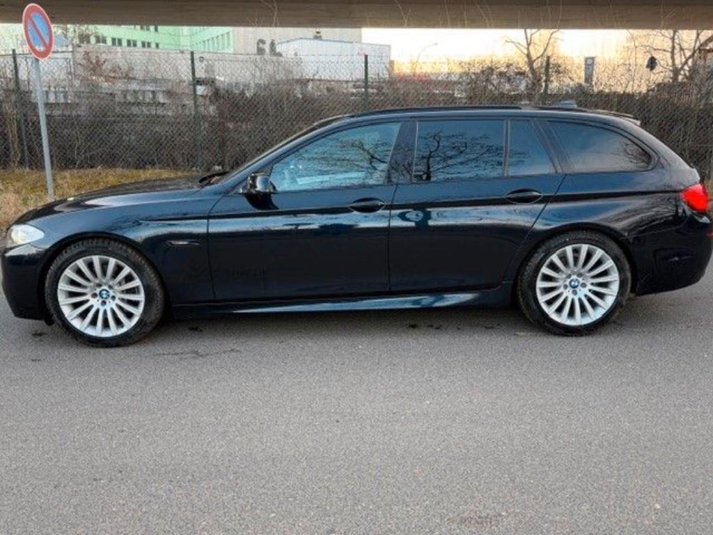 BMW 525d M-Sport PanoD/Leder/Hup/Navi/Softclose