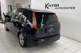 Ford Focus C-MAX Ghia Vollleder Navi HU 01.2026 - Ford Focus aus 2004 mit Diesel-Antrieb