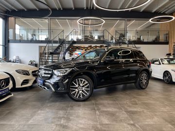 MYAUTOCENTER – Gebraucht- und Jahreswagen mit Werkstattservice in Pfaffenhofen Mercedes-Benz GLC 300 d 4Matic Aut.*NAVI*LED*1.HAND*19%*KAMERA