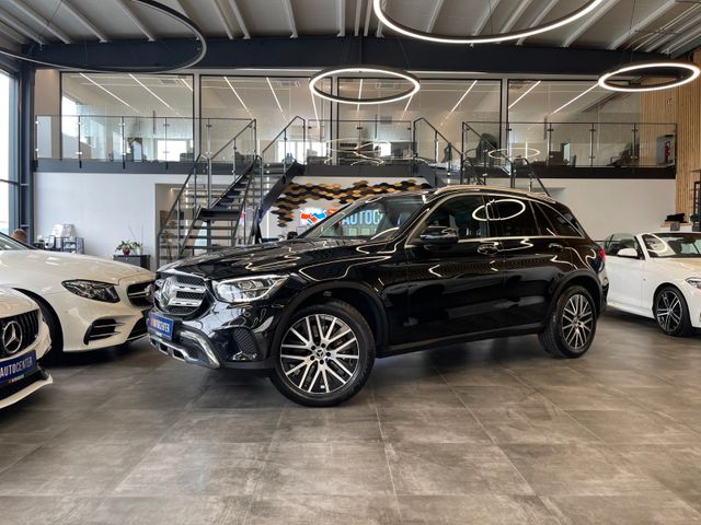 MYAUTOCENTER – Gebraucht- und Jahreswagen mit Werkstattservice in Pfaffenhofen Mercedes-Benz GLC 300 d 4Matic Aut.*NAVI*LED*1.HAND*19%*KAMERA