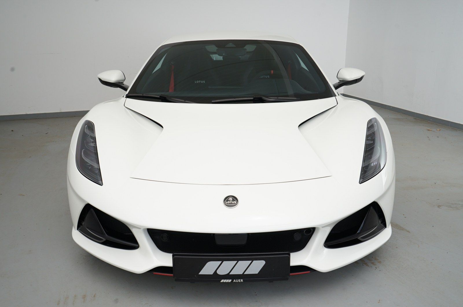 Lotus Emira Turbo SE Racing Line Coupé Drivers Pack imagem 3