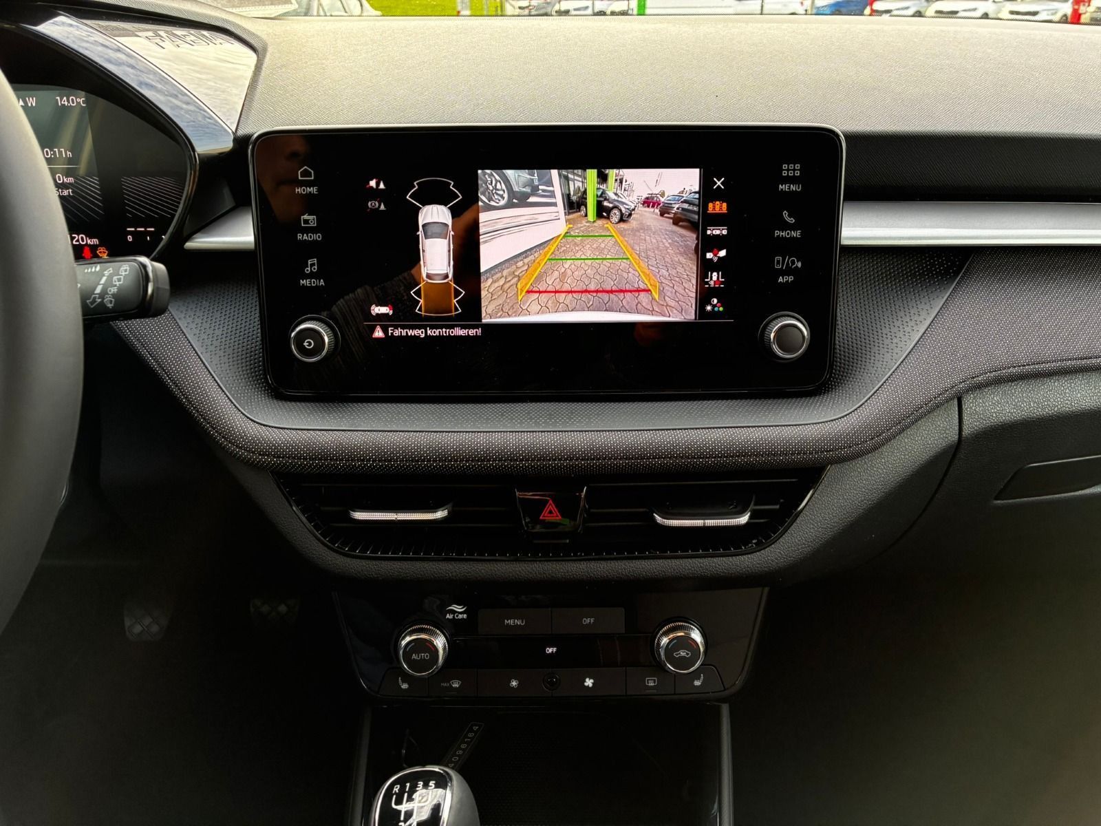 Fahrzeugabbildung SKODA Fabia 1.0 TSI Selection OPF