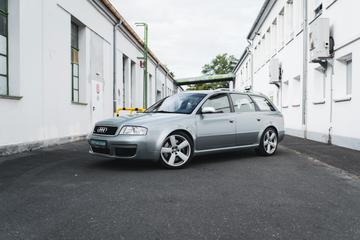 صورة مصغرة 12 لـ 2002 AUDI RS6