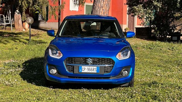 SUZUKI Swift