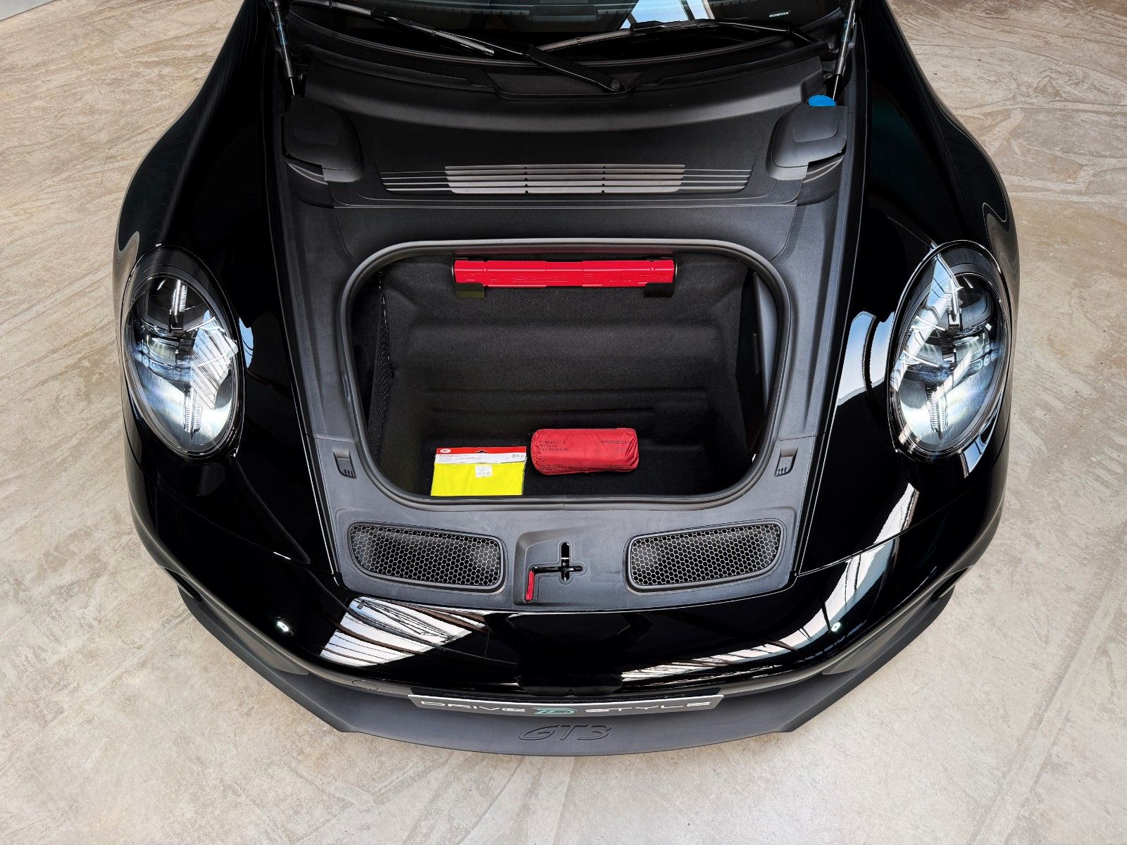 Fahrzeugabbildung Porsche GT3 + 1. Hand + 1.835 km + Lift + Carbon + BOSE