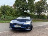 Tesla Model S Maximale Reichweite 421ps problemfrei  - blaue Tesla Model S