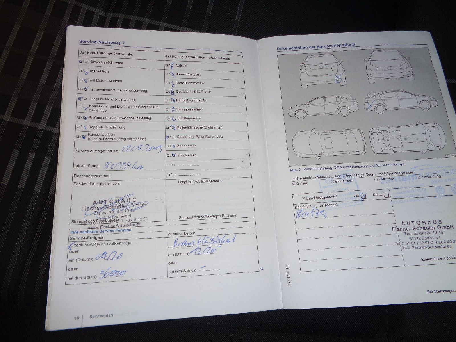 Fahrzeugabbildung Volkswagen Golf VII Variant / NAVI / PANO / XENON /