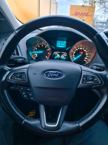 Ford kuga 1,5 EcoBoost bj 2017