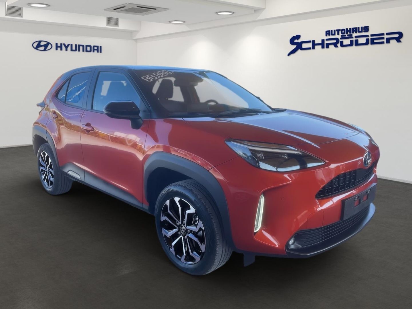 Fahrzeugabbildung Toyota Yaris Cross 1.5 Hybrid Spicy Edition LED Navigat