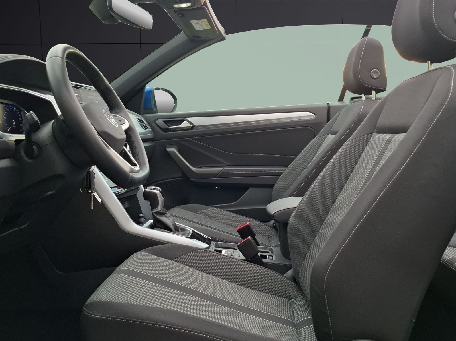 Fahrzeugabbildung Volkswagen T-Roc Cabriolet TSI Style DSG LEDplus Navi AID A